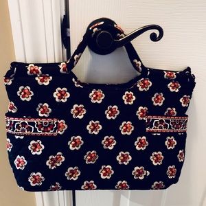Vera Bradley Gabby bag in Black Pirouette